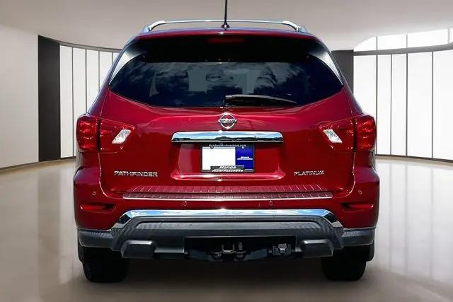 2018 Nissan Pathfinder Platinum