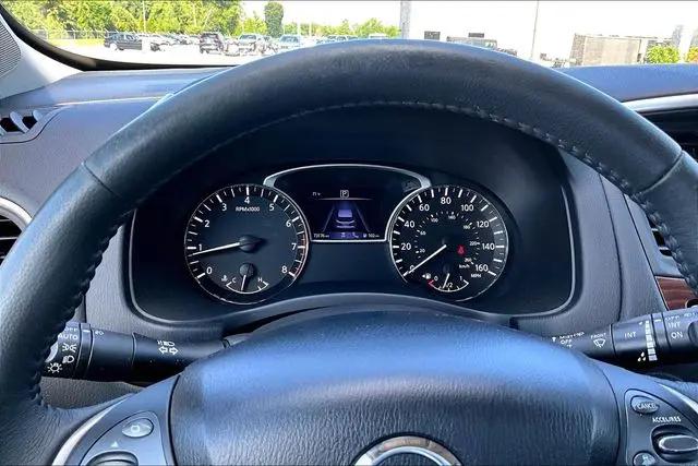 2018 Nissan Pathfinder Platinum