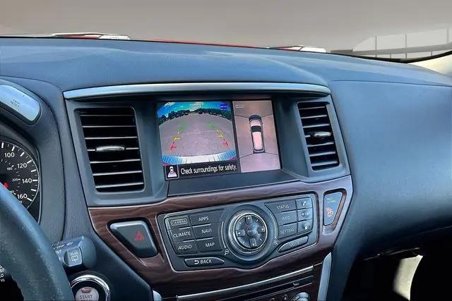 2018 Nissan Pathfinder Platinum
