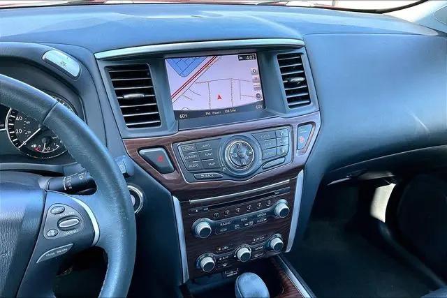 2018 Nissan Pathfinder Platinum