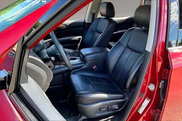 2018 Nissan Pathfinder Platinum