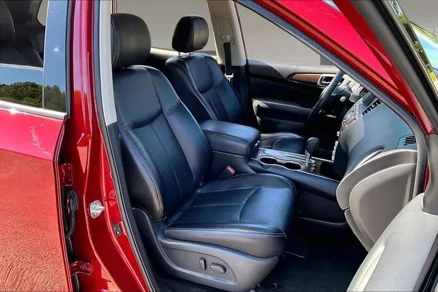 2018 Nissan Pathfinder Platinum
