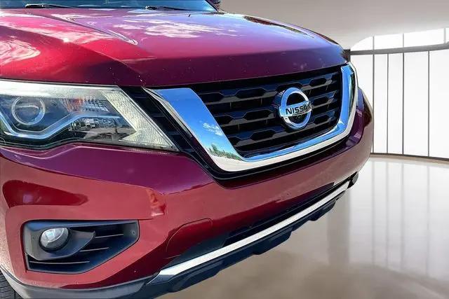 2018 Nissan Pathfinder Platinum