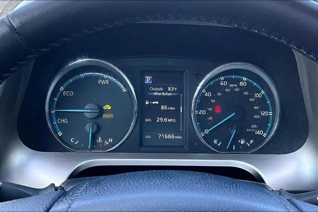2017 Toyota RAV4 Hybrid XLE