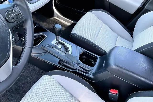 2017 Toyota RAV4 Hybrid XLE