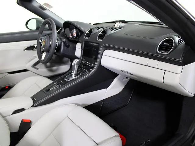 2025 Porsche 718 Boxster GTS 4.0