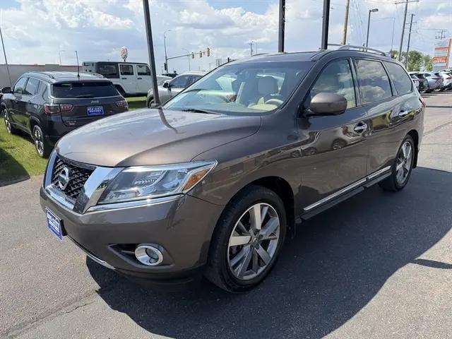 2015 Nissan Pathfinder Platinum for sale in Sioux Falls, SD