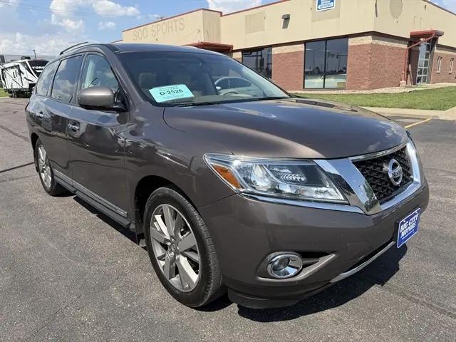 2015 Nissan Pathfinder Platinum