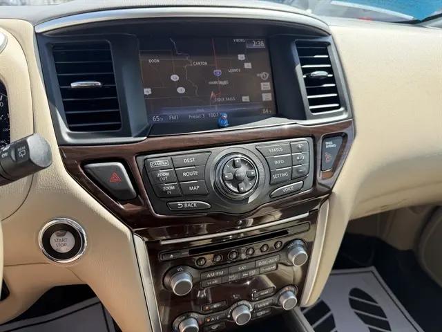 2015 Nissan Pathfinder Platinum