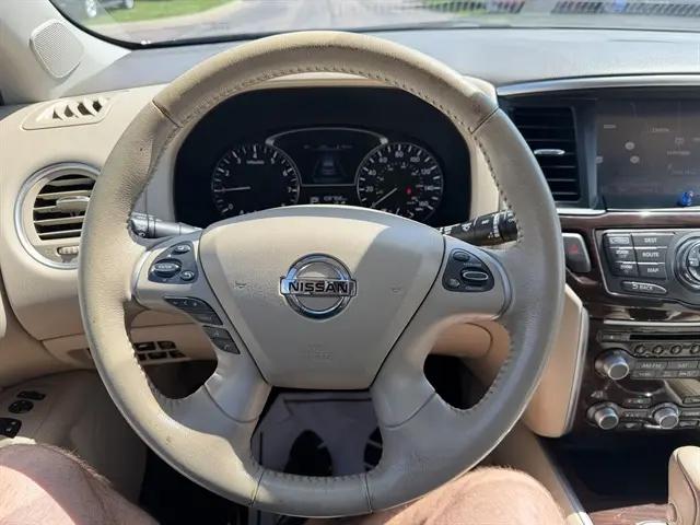 2015 Nissan Pathfinder Platinum