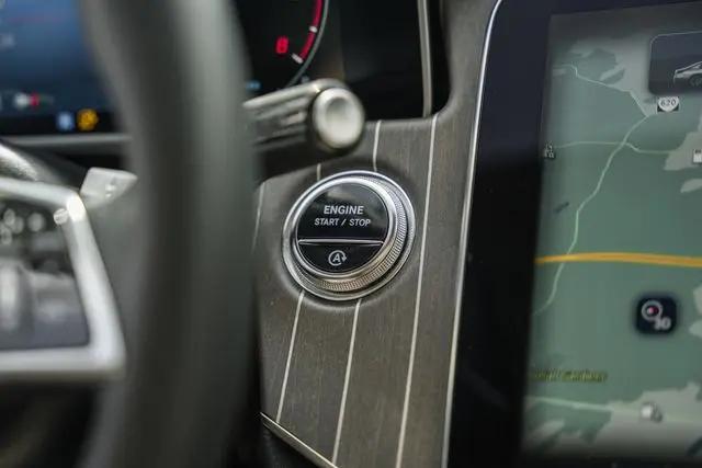 2025 Mercedes-Benz E 450 4MATIC