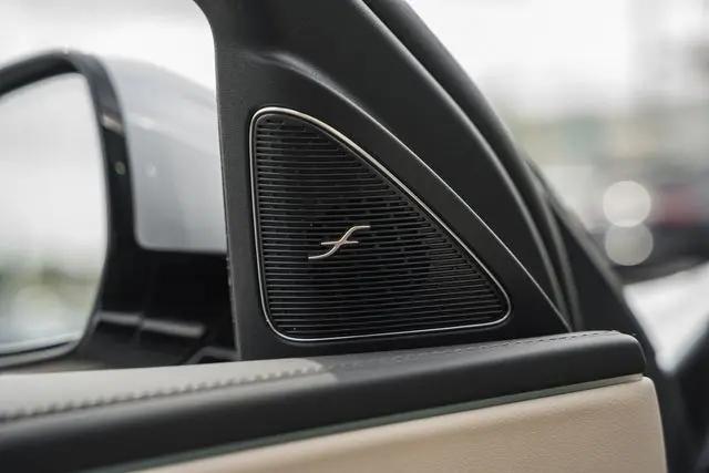 2025 Mercedes-Benz E 450 4MATIC
