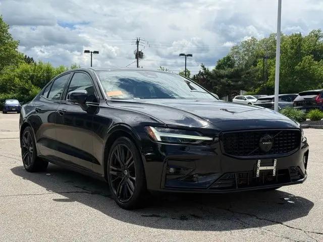 2023 Volvo S60 B5 Plus Black Edition
