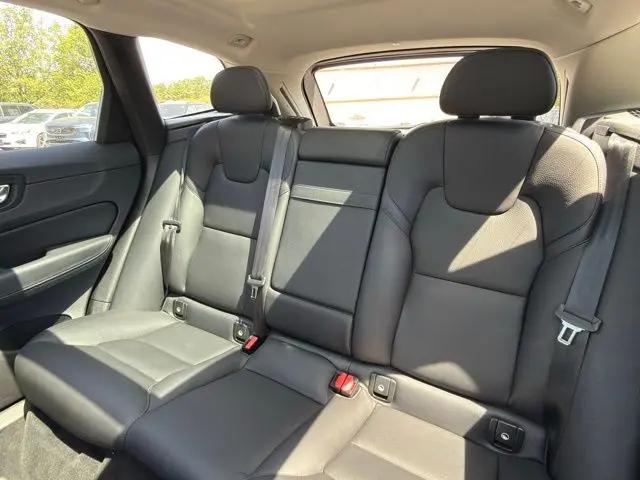 2018 Volvo XC60 T5 Inscription