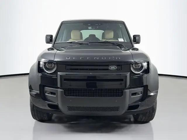 2026 Land Rover Defender P400 X-Dynamic SE