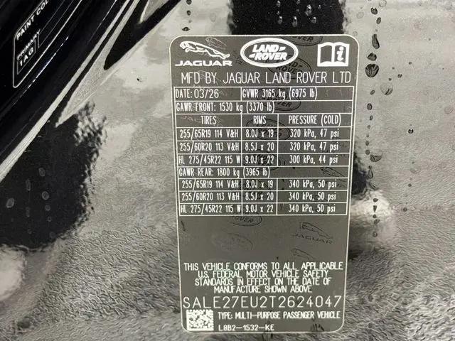 2026 Land Rover Defender P400 X-Dynamic SE
