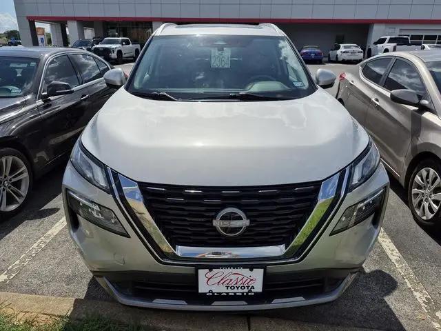 2023 Nissan Rogue SL FWD