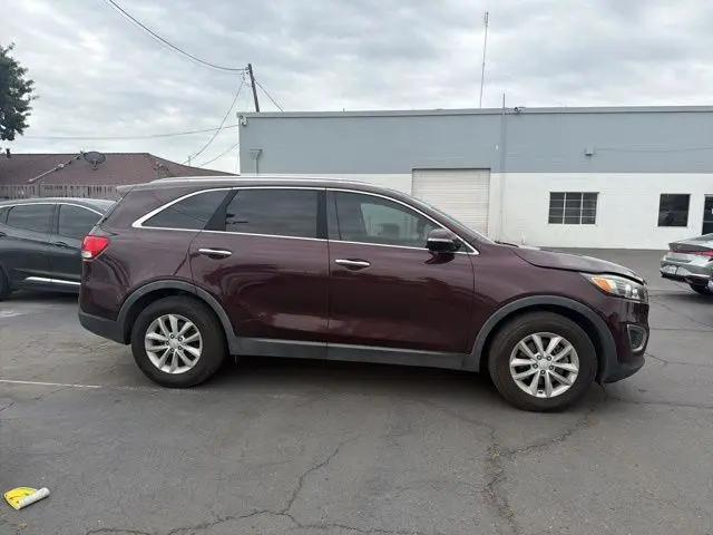 2016 Kia Sorento 2.4L LX