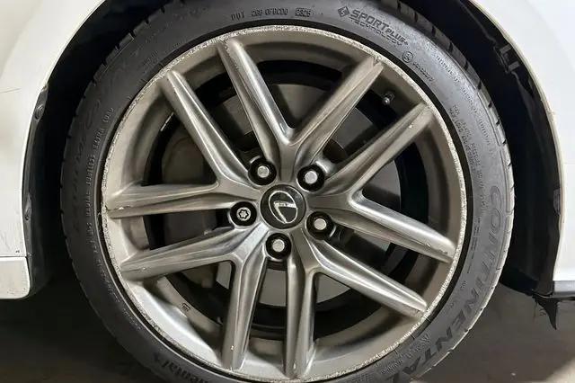 2016 Lexus IS 200t IS 200t