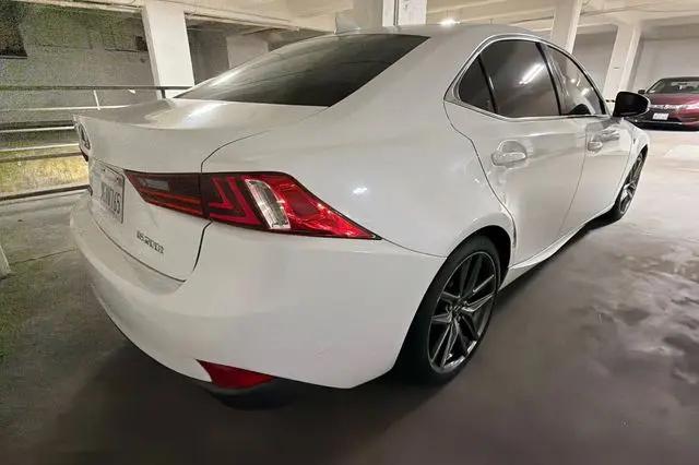 2016 Lexus IS 200t IS 200t