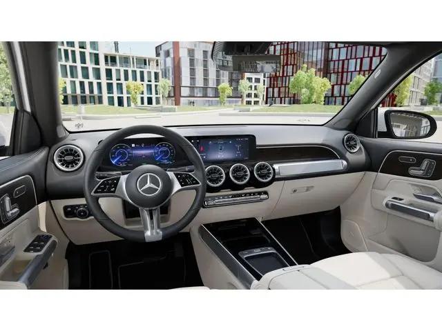 2025 Mercedes-Benz EQB 250 EQB 250+
