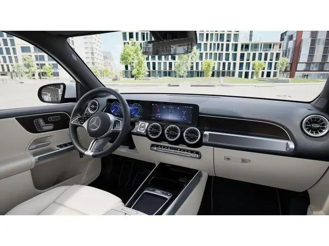 2025 Mercedes-Benz EQB 250 EQB 250+