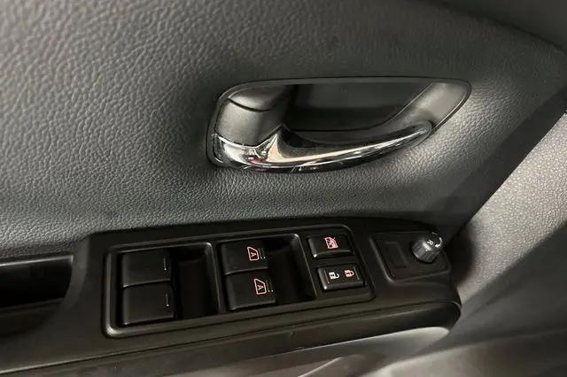 2017 Nissan Titan SL