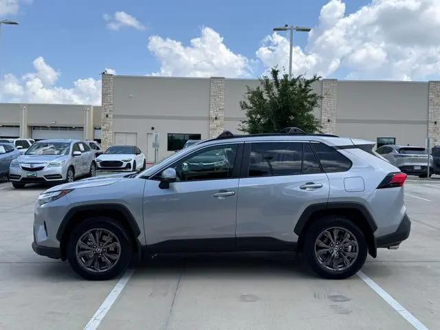 2024 Toyota RAV4 Hybrid XLE Premium
