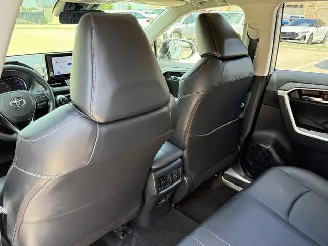 2024 Toyota RAV4 Hybrid XLE Premium