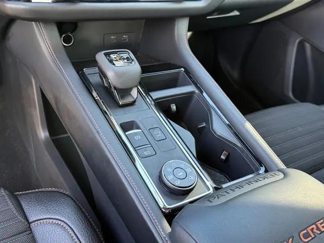 2025 Nissan Pathfinder Rock Creek 4WD