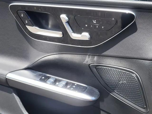2026 Mercedes-Benz C-CLASS C 300 C 300
