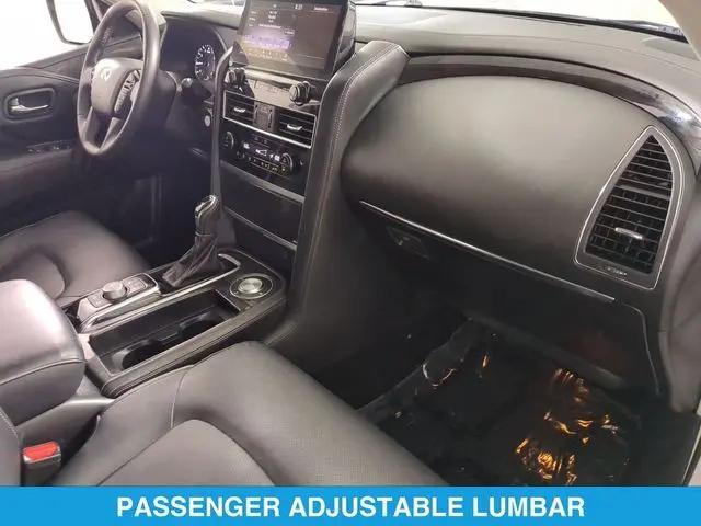 2023 INFINITI QX80 LUXE