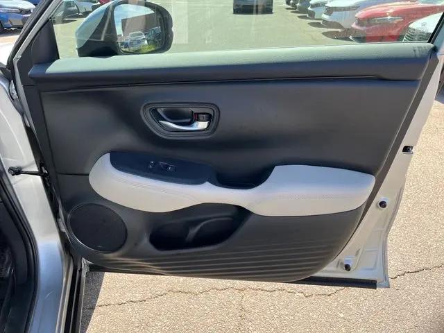 2025 Honda HR-V AWD LX