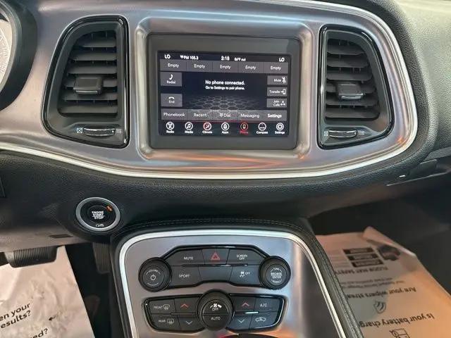 2019 Dodge Challenger SXT