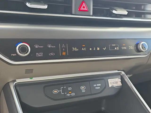 2026 Kia Carnival MPV LXS