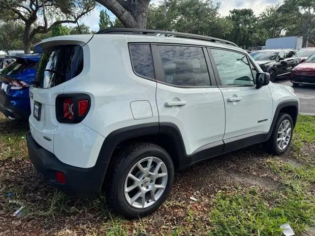 2022 Jeep Renegade Latitude 4x4