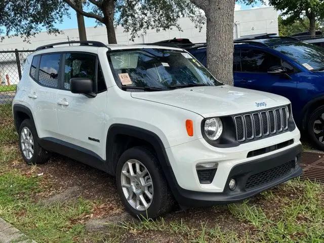 2022 Jeep Renegade Latitude 4x4