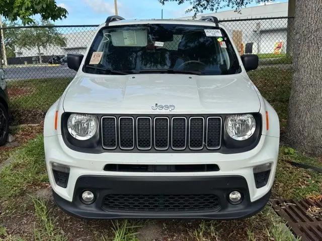 2022 Jeep Renegade Latitude 4x4