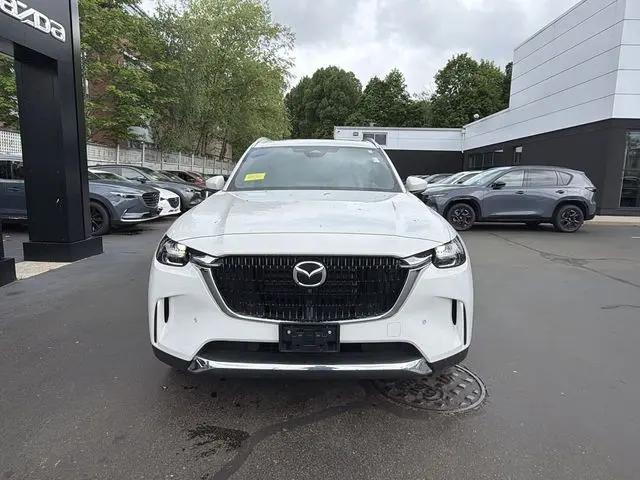 2024 Mazda X-90 Premium Plus