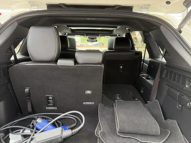 2024 Mazda X-90 Premium Plus