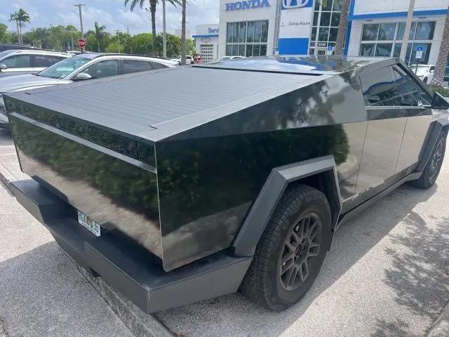 2024 Tesla Cybertruck All-Wheel Drive