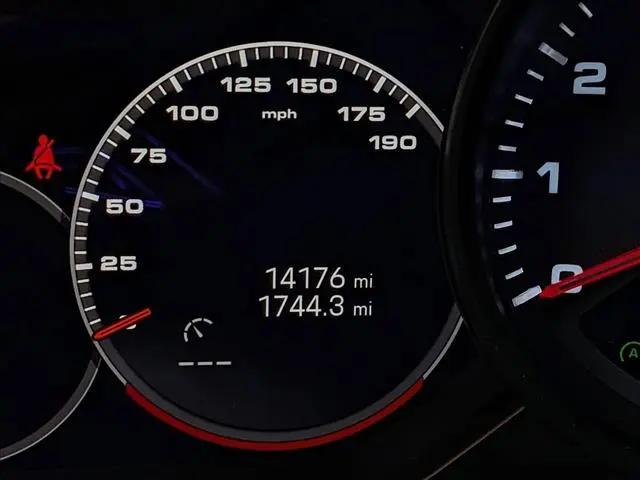 2023 Porsche Panamera Platinum Edition