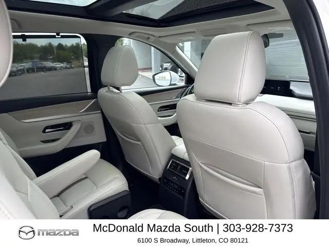 2024 Mazda X-90 Premium Plus