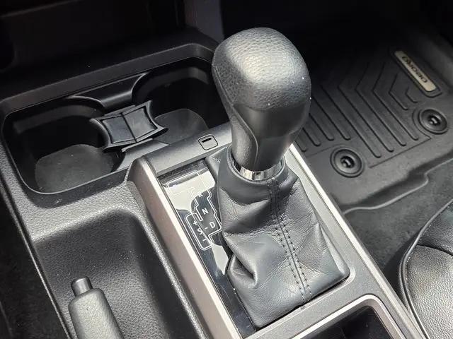 2023 Toyota Tacoma SR5 V6