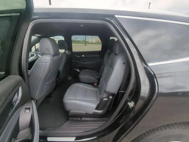 2023 Buick Enclave Essence FWD