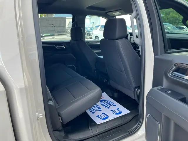 2026 Chevrolet Silverado 1500 4WD Crew Cab Short Bed RST