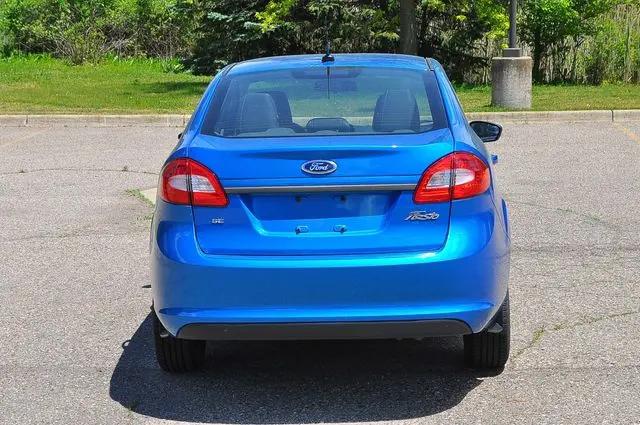 2013 Ford Fiesta SE