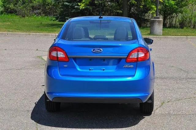 2013 Ford Fiesta SE