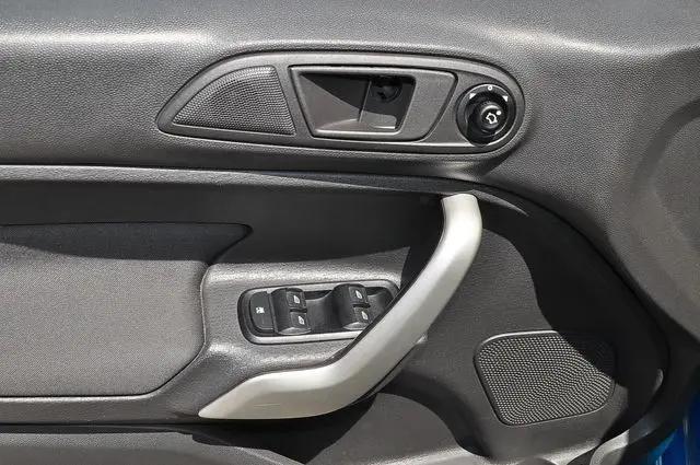 2013 Ford Fiesta SE