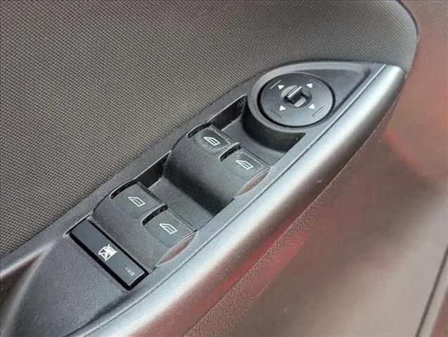 2017 Ford Focus SEL